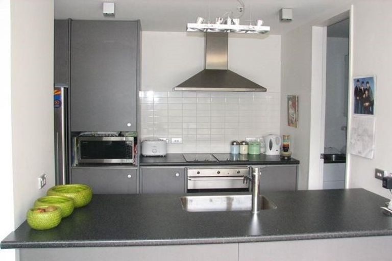 Photo of property in Montreaux Apartments, 4k/164 The Terrace, Wellington Central, Wellington, 6011