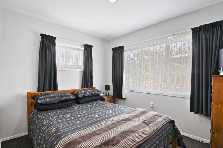 Photo of property in 17 Tennyson Crescent, Stoke, Nelson, 7011