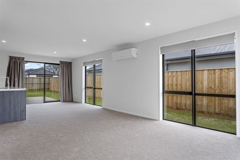 Photo of property in 9 Stackwood Avenue, Woodend, 7610