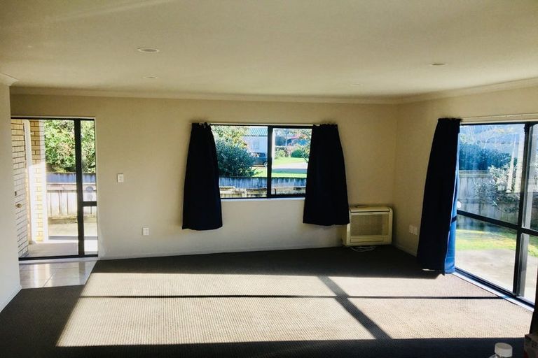 Photo of property in 102a Pah Road, Papatoetoe, Auckland, 2025