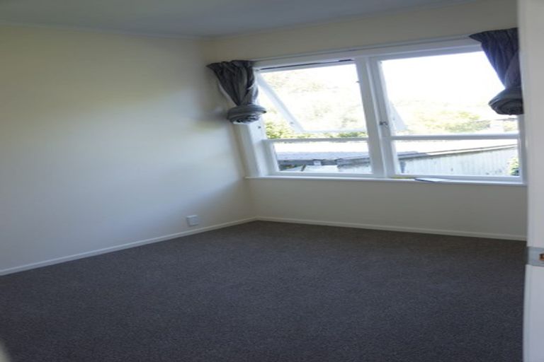 Photo of property in 24 Waipani Road, Te Atatu Peninsula, Auckland, 0610