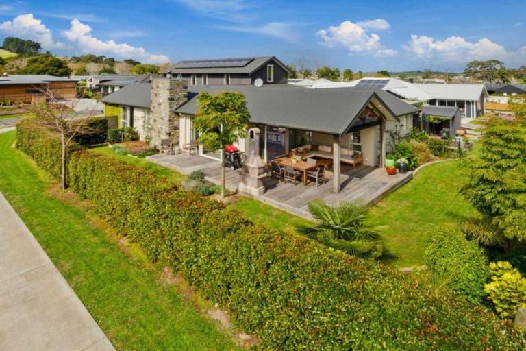 Photo of property in 13 Awanui Crescent, Matakana, Warkworth, 0985