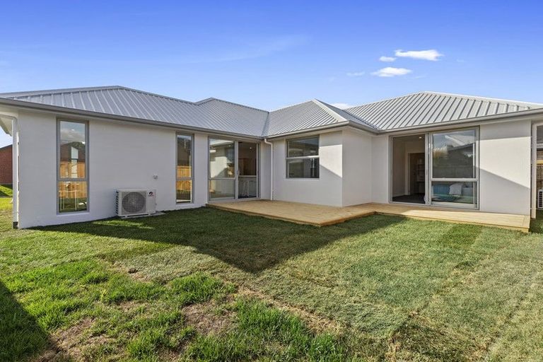 Photo of property in 3 Brioti Lane, Flagstaff, Hamilton, 3210