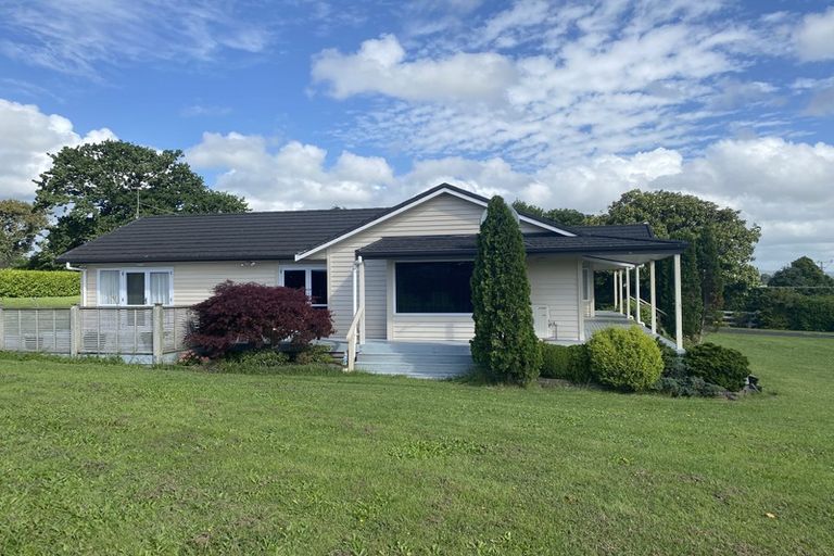 Photo of property in 114 Opaheke Road, Opaheke, Papakura, 2584