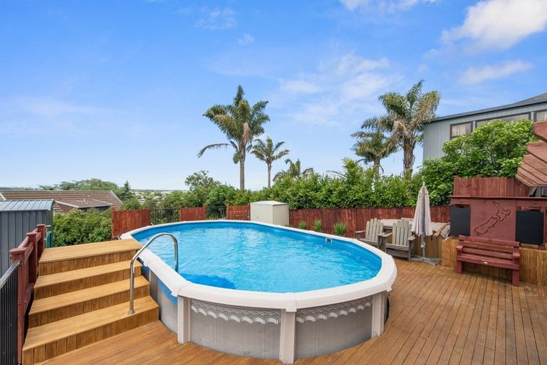 Photo of property in 25 Russleigh Drive, Dinsdale, Hamilton, 3204