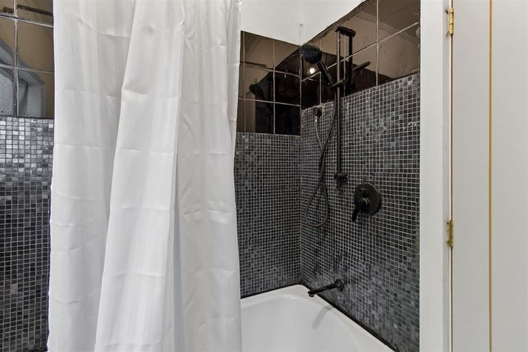 Photo of property in 17 High Street, Waimate, 7924