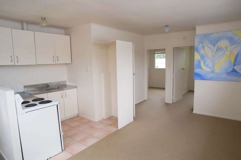 Photo of property in 2/58 Hastings Road, Mairangi Bay, Auckland, 0630