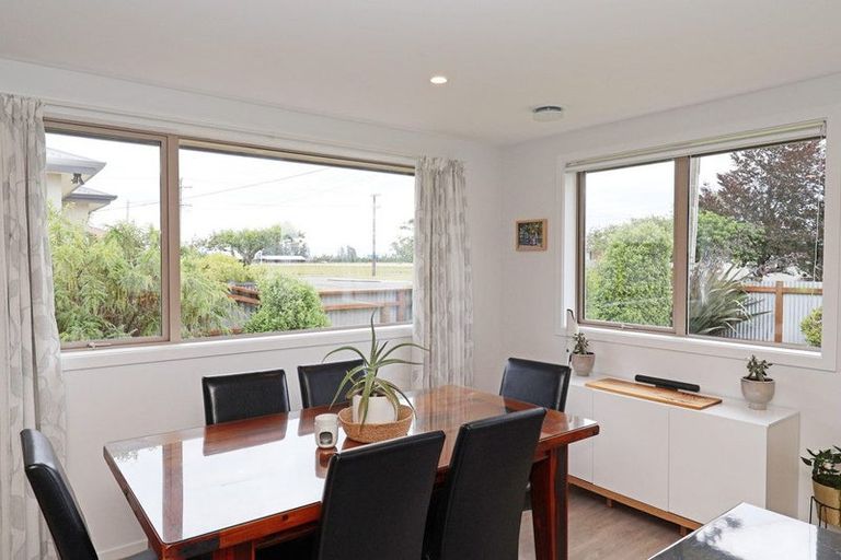 Photo of property in 53 Queen Street, Winton, 9720