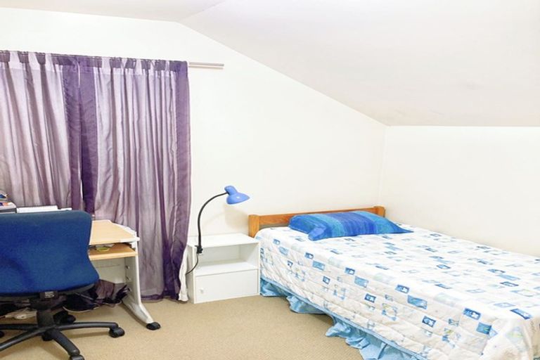 Photo of property in 11/64 Schnapper Rock Road, Schnapper Rock, Auckland, 0632