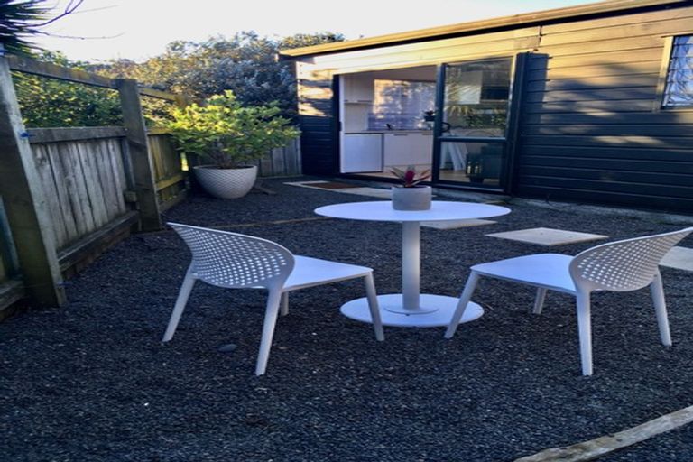 Photo of property in 23 Petane Road, Bay View, Napier, 4104