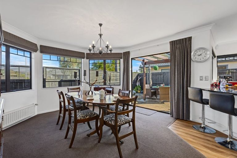 Photo of property in 54 Corinth Grove, Papamoa Beach, Papamoa, 3118