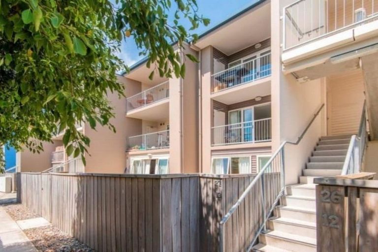 Photo of property in 21/30 Mathesons Road, Phillipstown, Christchurch, 8011