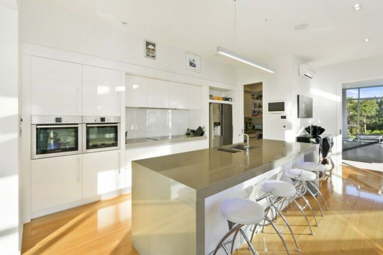 Photo of property in 8 Royds Street, Fendalton, Christchurch, 8014