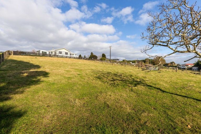 Photo of property in 16 Mimi Road, Mimi, Urenui, 4377