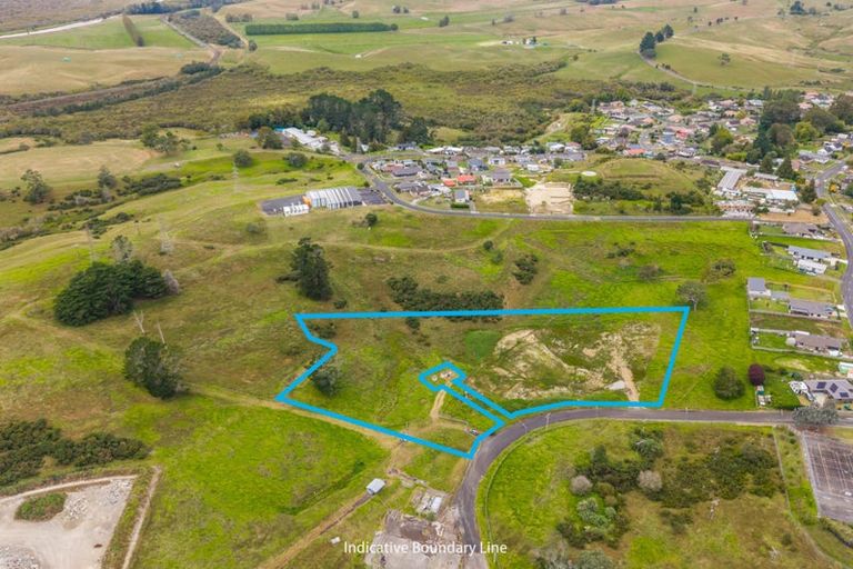 Photo of property in 16 Taniwha Street, Meremere, Mercer, 2474