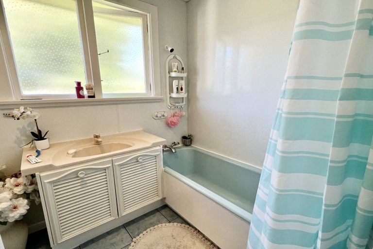 Photo of property in 26 Girvan Street, Wallacetown, 9816