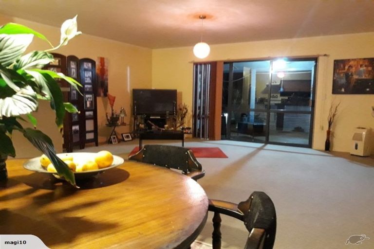 Photo of property in 8a Paterson Street, Frankton, Hamilton, 3204