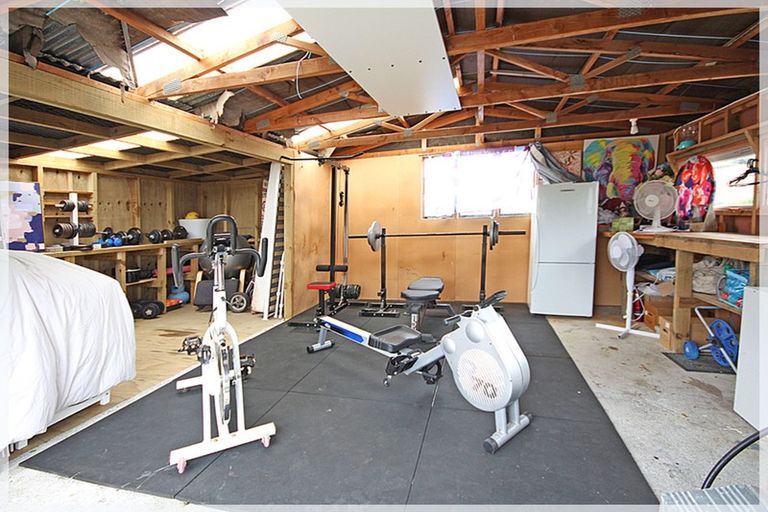 Photo of property in 6 Huia Street, Foxton Beach, Foxton, 4815