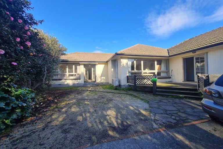 Photo of property in 111 Waimairi Road, Ilam, Christchurch, 8041