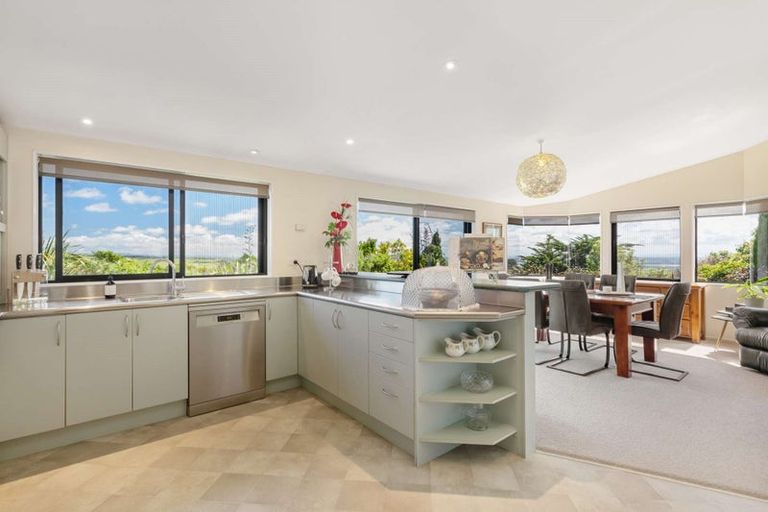 Photo of property in 371a Kohekohe Karioitahi Road, Karioitahi, Waiuku, 2683