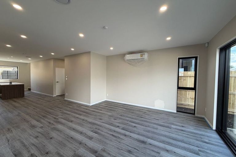 Photo of property in 8 Foxlaw Street, Randwick Park, Auckland, 2105