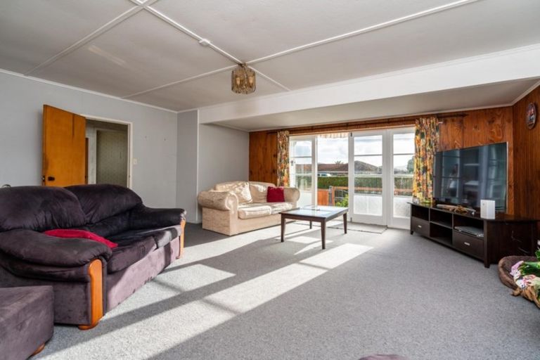 Photo of property in 15 Saint Marys Road, Waipu, 0510