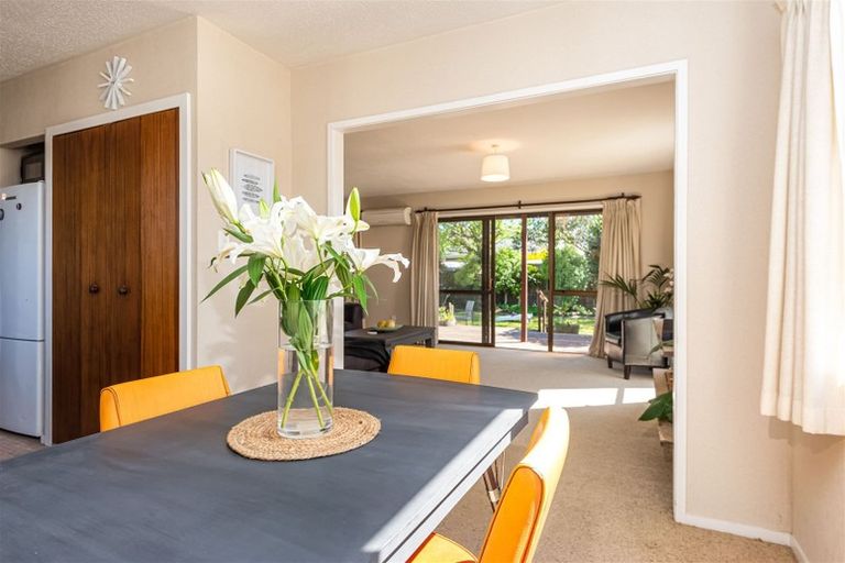 Photo of property in 21a Valecrest Avenue, Parklands, Christchurch, 8083
