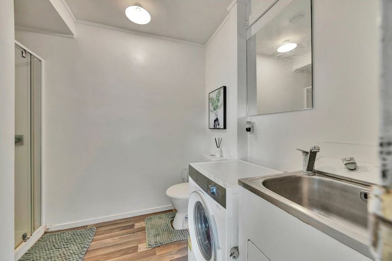 Photo of property in 825g Heaphy Terrace, Claudelands, Hamilton, 3214