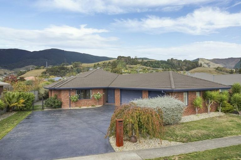 Photo of property in 20 Woodstock Place, Stoke, Nelson, 7011
