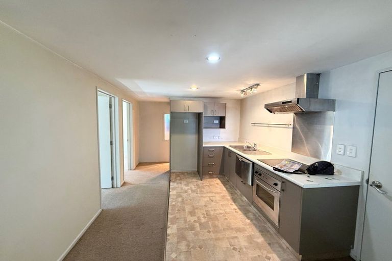 Photo of property in 307 Riccarton Road, Upper Riccarton, Christchurch, 8041