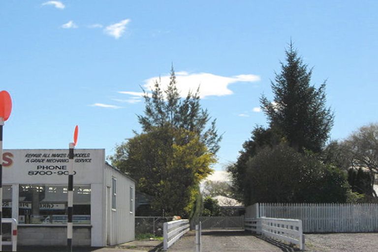 Photo of property in 188 Main Rd Clive, Clive, 4102