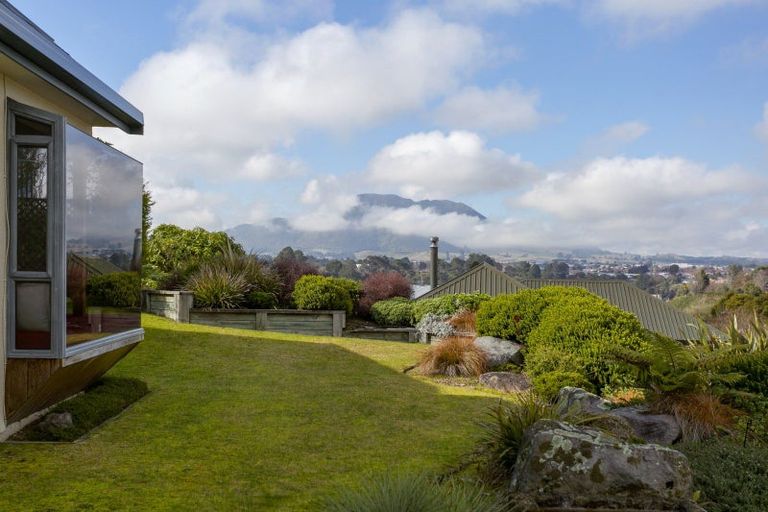 Photo of property in 1 Hindmarsh Drive, Rangatira Park, Taupo, 3330