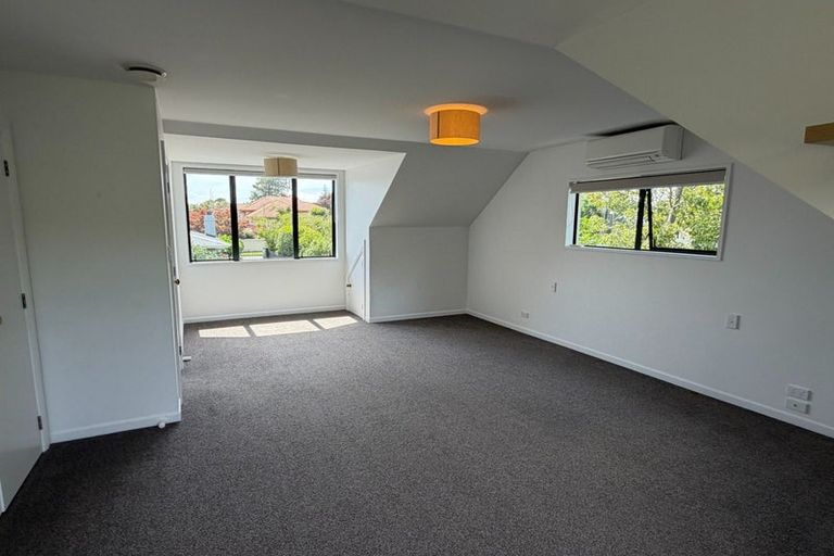 Photo of property in 10a Hardie Street, Hokowhitu, Palmerston North, 4410