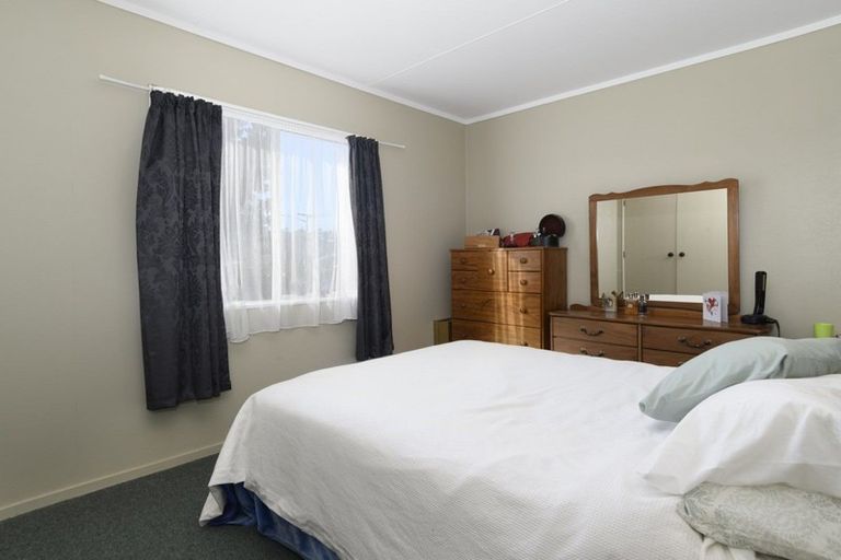 Photo of property in 42a Windsor Road, Bellevue, Tauranga, 3110