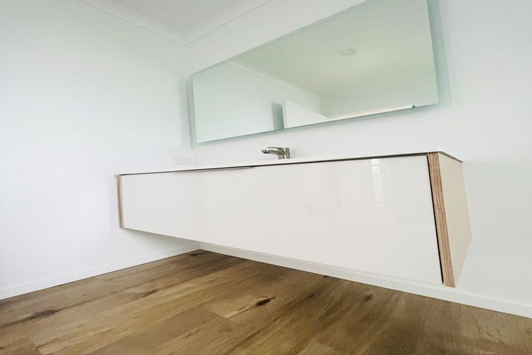 Photo of property in 33b Botanical Road, Takaro, Palmerston North, 4412