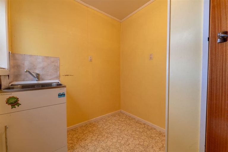 Photo of property in 7 Andrew Street, Waimate, 7924