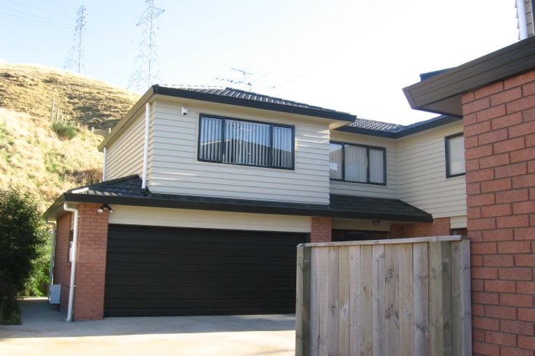Photo of property in 69 Amesbury Drive, Churton Park, Wellington, 6037