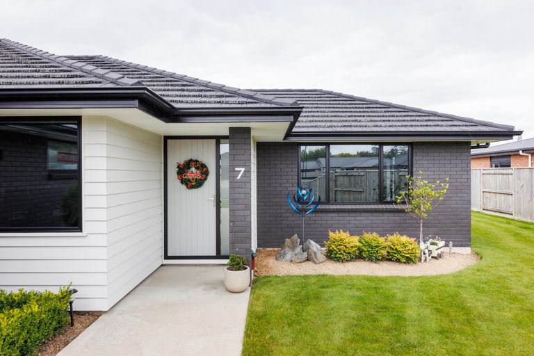 Photo of property in 7 Middleton Way, Ashhurst, 4810