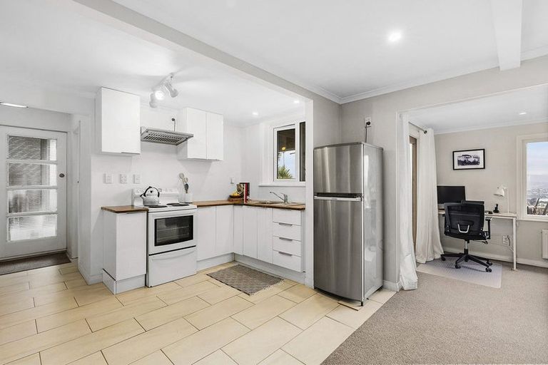 Photo of property in 3/27 Whaui Street, Vogeltown, Wellington, 6021