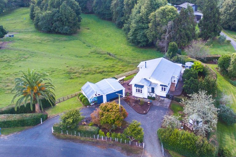 Photo of property in 84 Kern Road, Ramarama, Drury, 2579