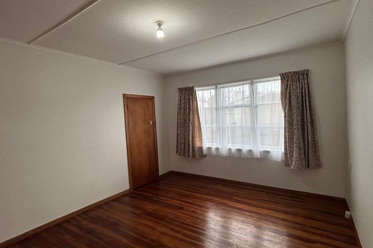 Photo of property in 15b Roosevelt Street, Levin, 5510