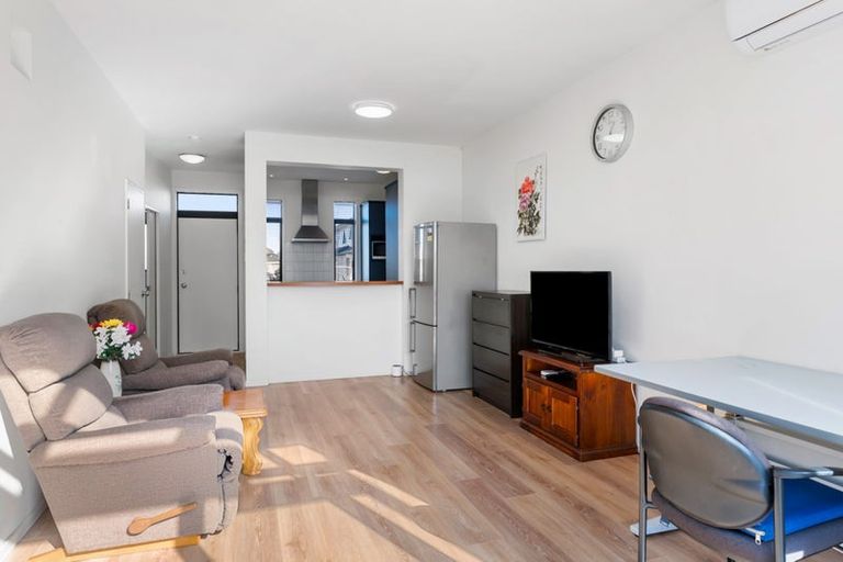 Photo of property in 34/2 Armoy Drive, East Tamaki, Auckland, 2016