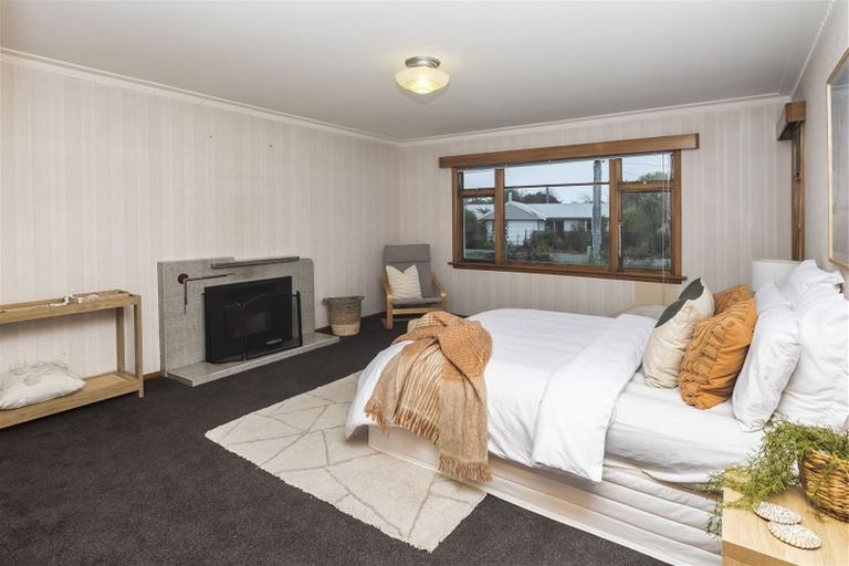 Photo of property in 21 Deloraine Street, Somerfield, Christchurch, 8024