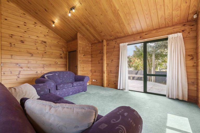 Photo of property in 44 Taihiki Road, Clarks Beach, 2122