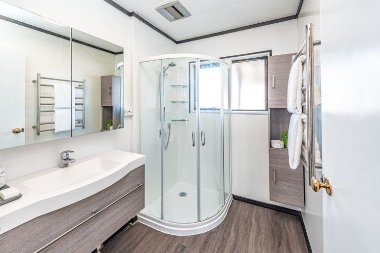 Photo of property in 29 Laird Street, Castlecliff, Whanganui, 4501