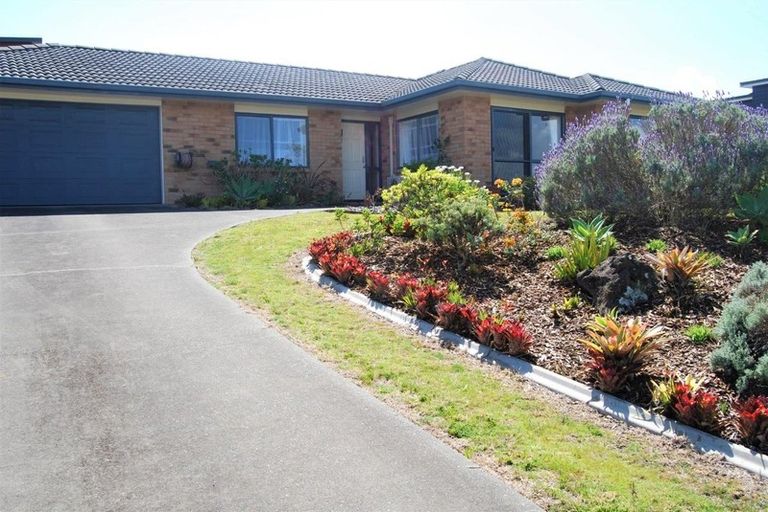 Photo of property in 34 Ata-mahina Way, Ruakaka, 0116