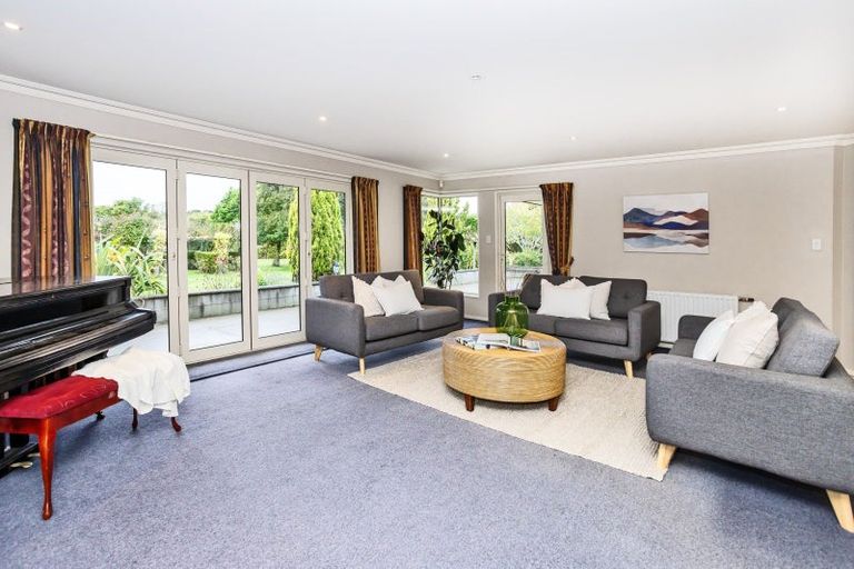 Photo of property in 22 Raeburn Avenue, Otatara, Invercargill, 9879