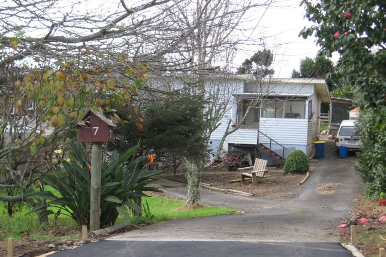 Photo of property in 7 Church Street, Swanson, Auckland, 0612