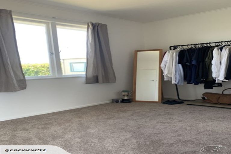Photo of property in 50a Megan Avenue, Pakuranga Heights, Auckland, 2010
