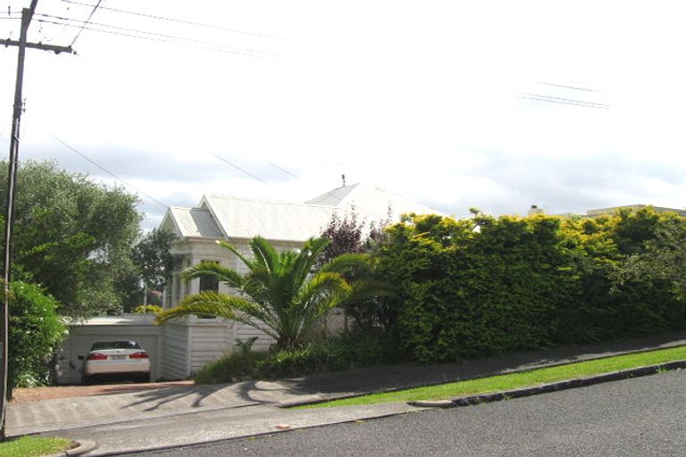 Photo of property in 20 Rahiri Road, Mount Eden, Auckland, 1024